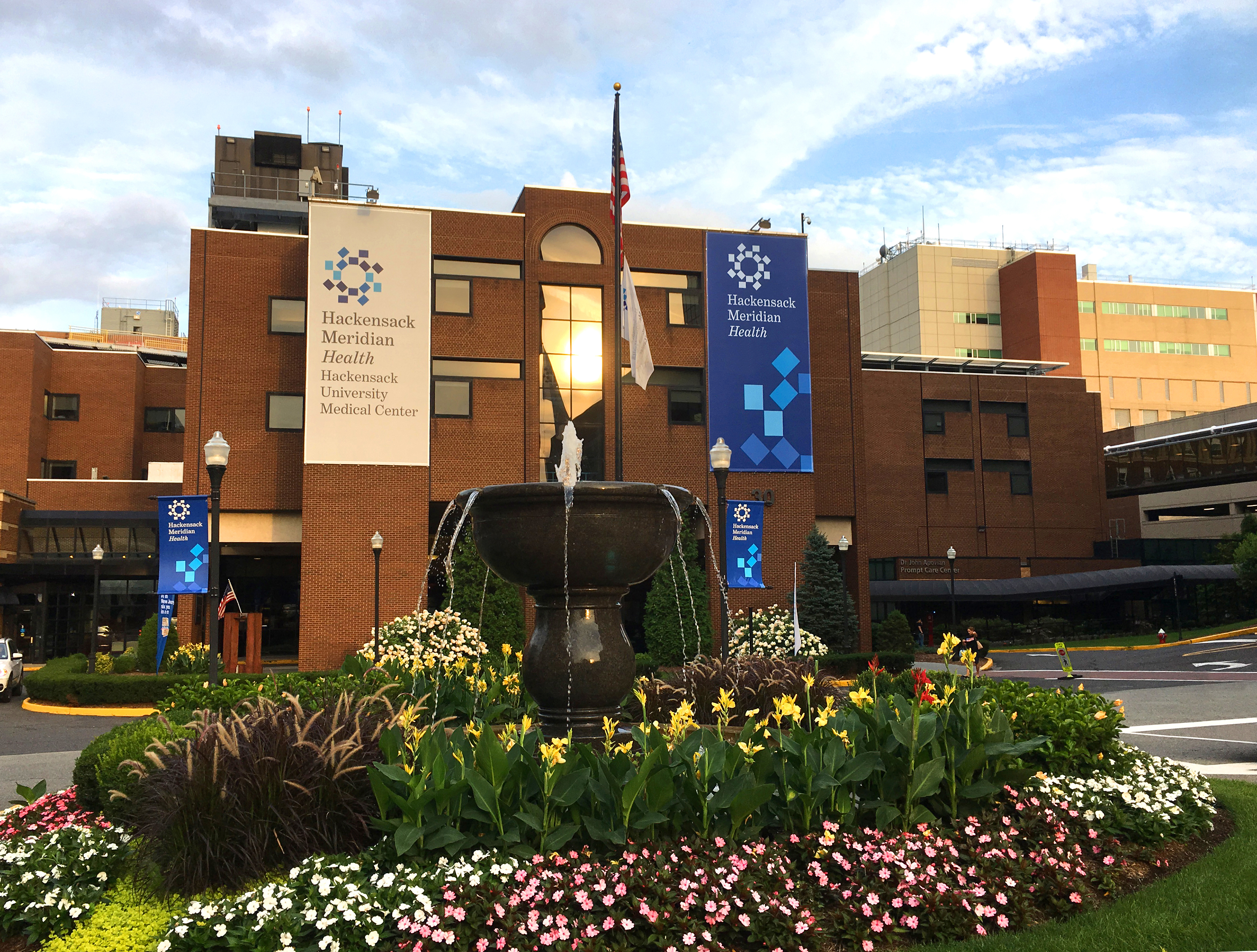 Newswise: Hackensack University Medical Center Recognized by Practice Greenhealth as One of the Top 25 Hospitals in the U.S. for Environmental Sustainability for the 7th Consecutive Year